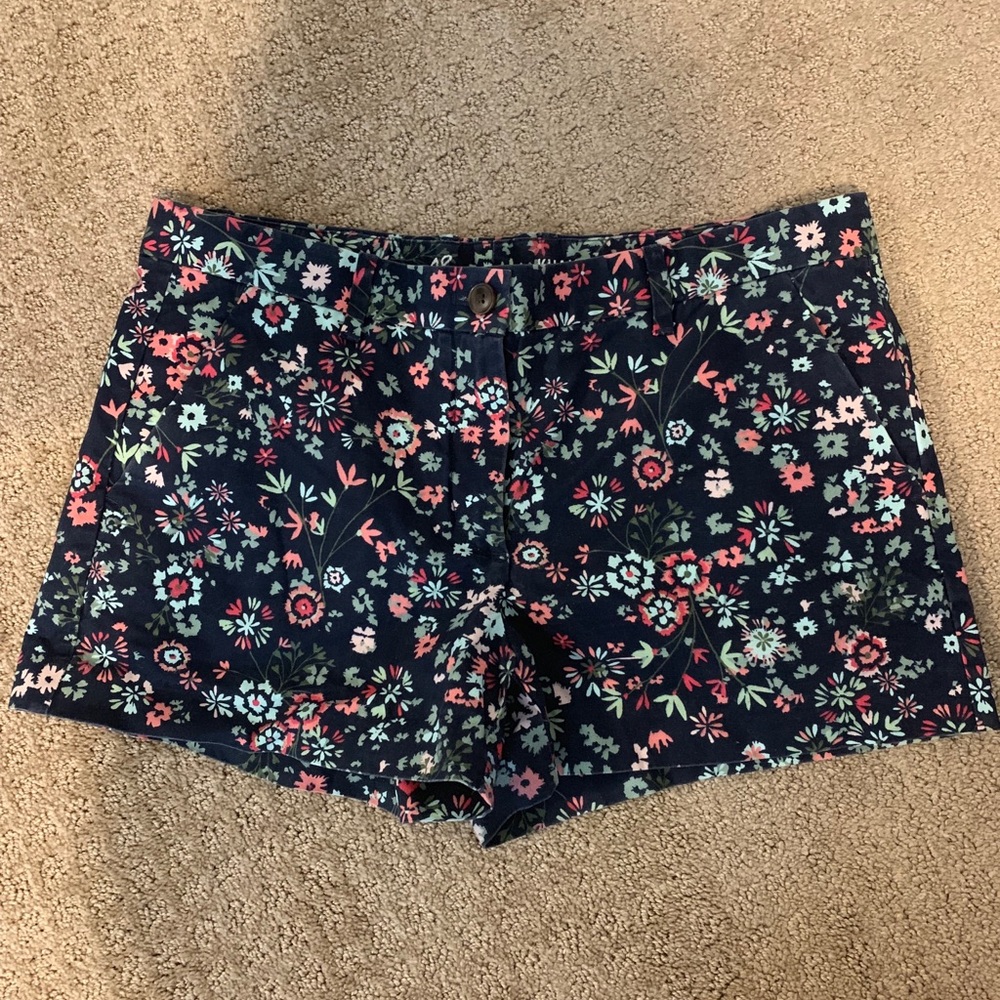 Floral printed navy shorts